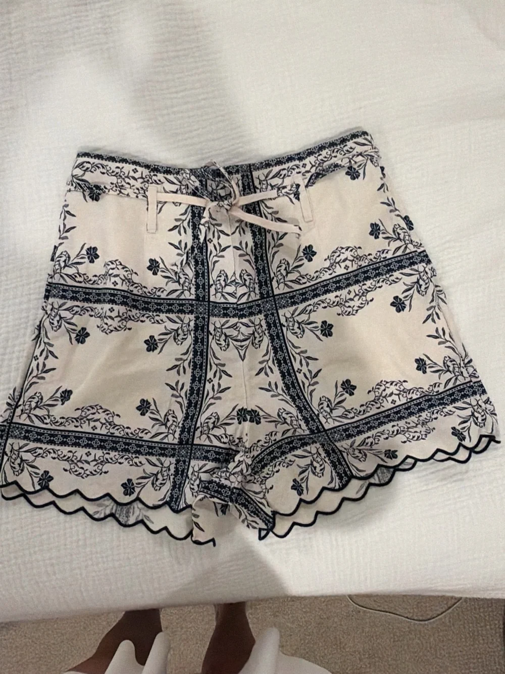 Target A New Day Shorts. Linen like. Navy and white. Pockets.